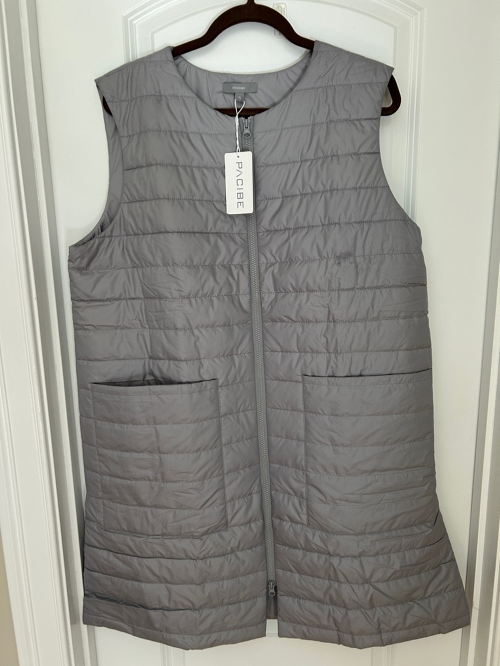 Pacifica Lightweight Quilted Sleeveless Vest - Gray